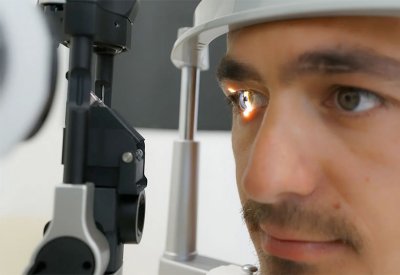 دراسة تربط تراجع البصر بالتوتر..كيف؟