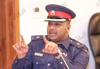 خطر يهدد مستخدمي الطريق أمام مدرستين