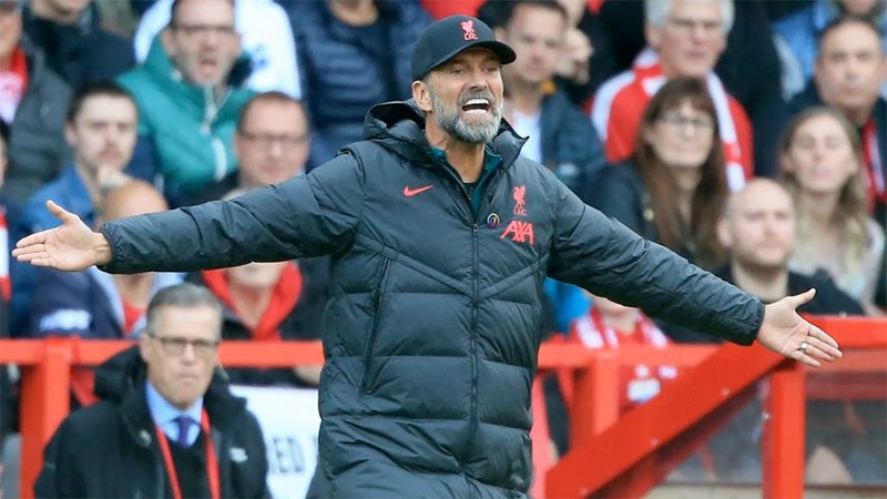 كلوب: ليفربول لا يلعب بنك الحظ في سوق الانتقالات