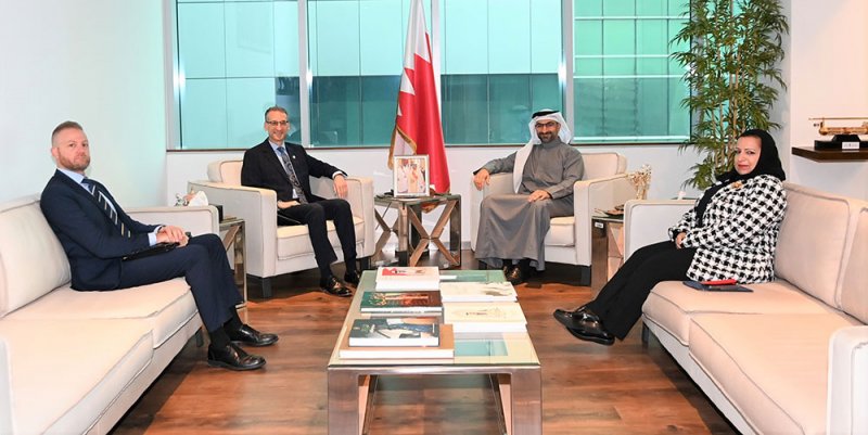 وزير الصناعة يستقبل سفير الولايات المتحدة الأمريكية