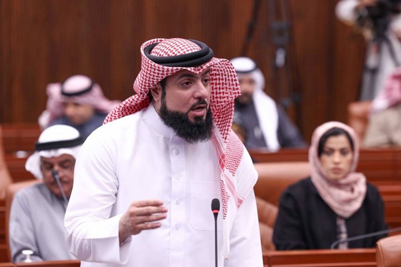 الأحمد: لتعجيل إرجاع الحكومة للمشاريع بقوانين