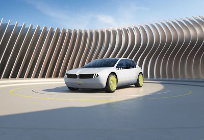 BMW تقدّم  i Vision Dee في لاس فيغاس