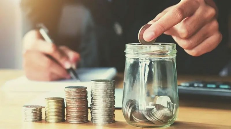 أيهما أولى في عام 2023.. الادخار للتقاعد أم للطوارئ؟