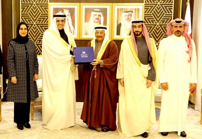 رئيس مجلس الشورى: البرامج النوعية لمعهد "التنمية السياسية" تُبرز أدواره المحورية وجهوده في تعزيز الوعي بالديمقراطية وممارساتها الإيجابية