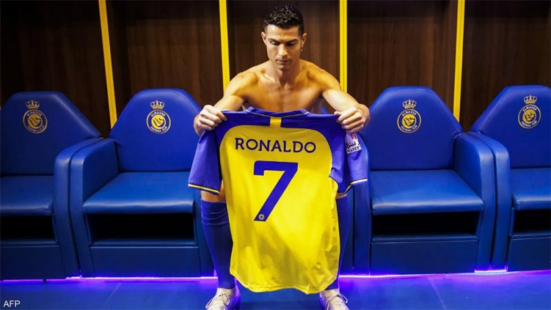 بأول شهر مع النصر.. كشف مكان وتكلفة إقامة رونالدو في الرياض