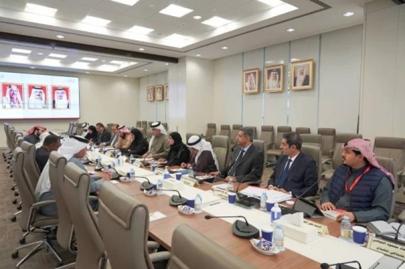 "الخدمات" تفصل مهام وزارة الصناعة والتجارة عن "السياحة"