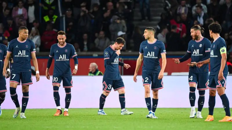 باريس سان جيرمان يعلن تفاصيل مواجهة نجوم الهلال والنصر