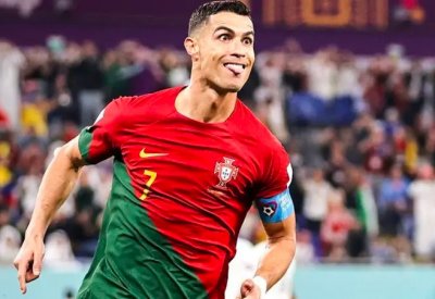 المدرب الجديد للبرتغال يتعهد باحترام تاريخ رونالدو