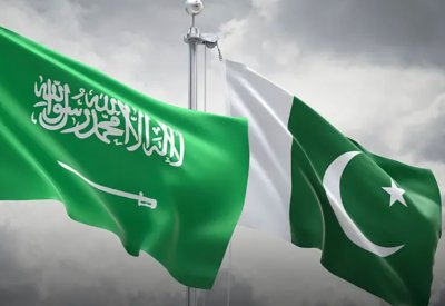 السعودية تدرس زيادة استثماراتها في باكستان إلى 10 مليارات دولار
