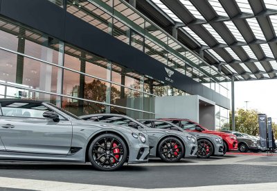 Bentley​ تسلّم أعلى عدد من السيارات في 2022