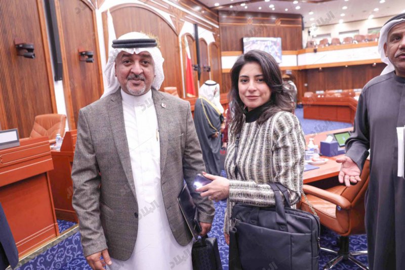 “الشوارع التجارية” دخل إضافي للبسطاء
