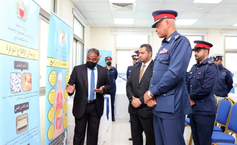 مديرية شرطة محافظة العاصمة تنظم معرضا خاصا بمكافحة التبغ