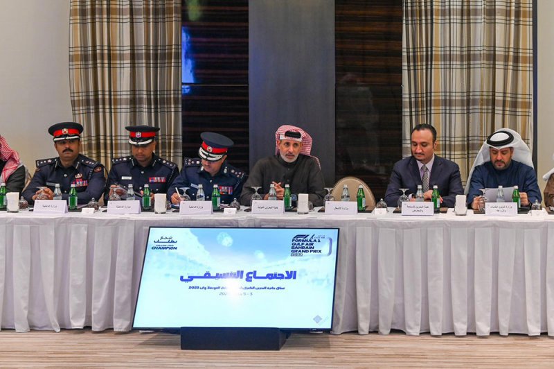 الحلبة تعقد اجتماعها التنسيقي السنوي مع مسئولي الوزارات والهيئات الحكومية