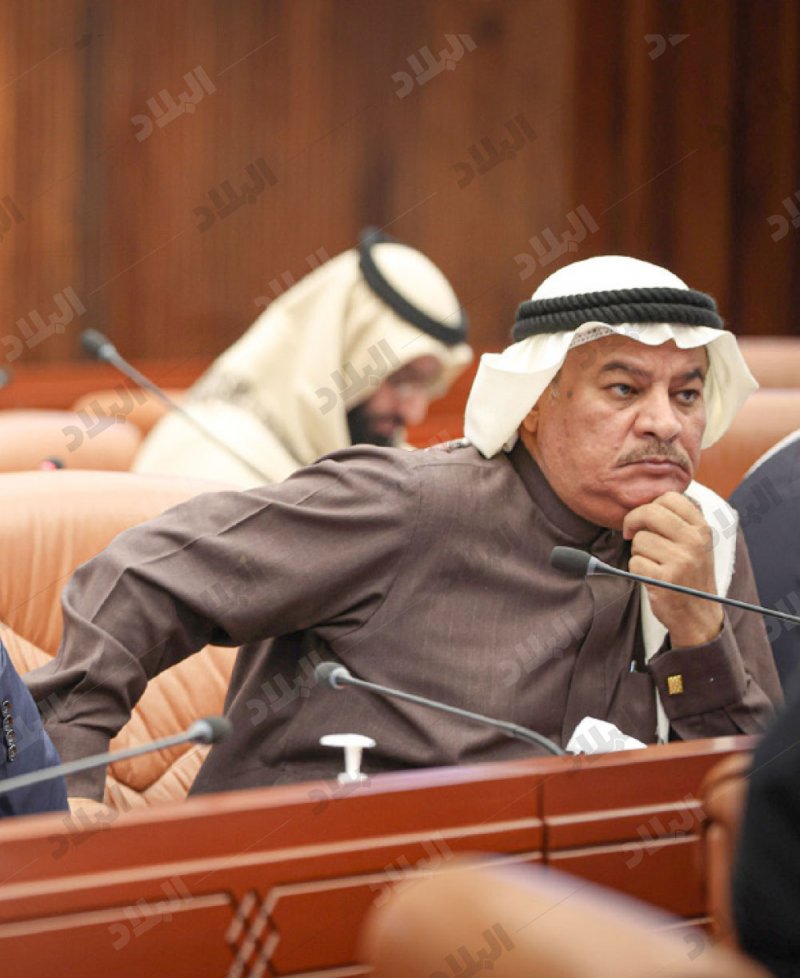 500 طبيب عاطل