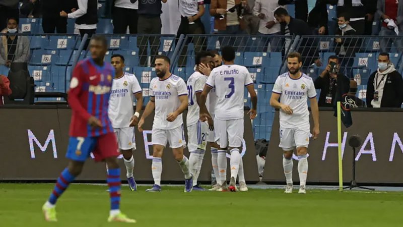 "ستاد الملك فهد".. رابع ملعب يحتضن الكلاسيكو خارج إسبانيا