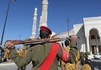 ميليشيا الحوثي تقتحم شركة للمساعدات الأممية.. وتعتقل مديرها
