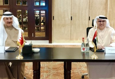 رفع التعاون العمالي بين البحرين والإمارات