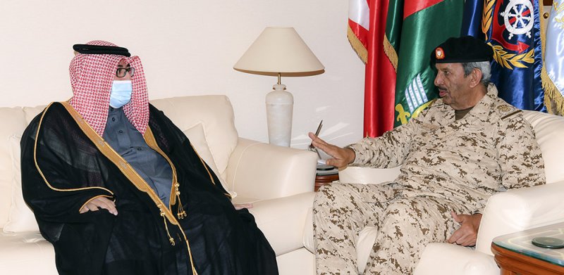 القائد العام لقوة دفاع البحرين يستقبل النائب حمد الدوي