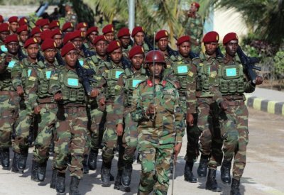 الجيش الصومالي يعلن تصفية 21 عنصرا إرهابيا واستعادة السيطرة على ثلاث مدن رئيسية