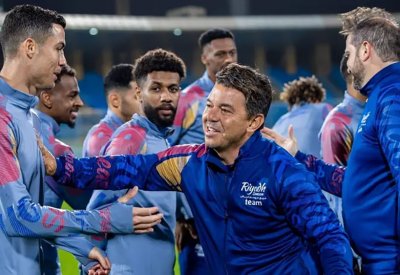 "كأس موسم الرياض".. فريق الهلال والنصر يستقبل سان جيرمان