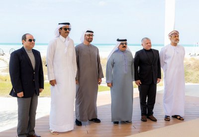 جلالة الملك المعظم يشارك في اللقاء الأخوي التشاوري مع عدد من قادة دول مجلس التعاون والأردن ومصر في أبوظبي