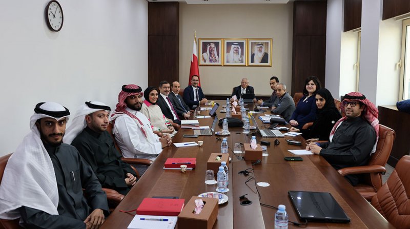 "حقوقية الشورى" تؤكد أن اهتمام القيادة الحكيمة بحقوق الانسان أحد أسس نجاح الديمقراطية