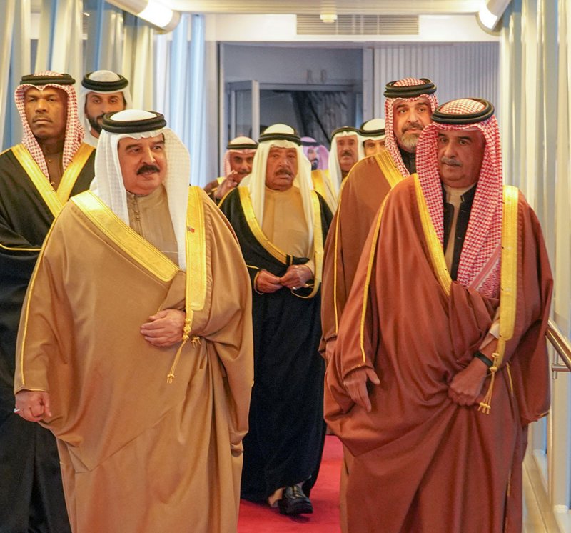 جلالة الملك المعظم يعود إلى أرض الوطن بعد أن شارك في اللقاء الأخوي التشاوري في أبوظبي