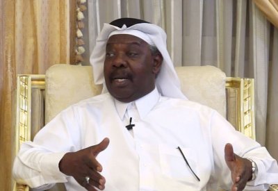 الفنان عبدالله وليد في العناية