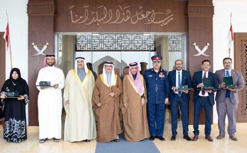 وزير الداخلية يبحث تعزيز التعاون الأمني العربي خلال استقباله الأمين العام لمجلس وزراء الداخلية العرب