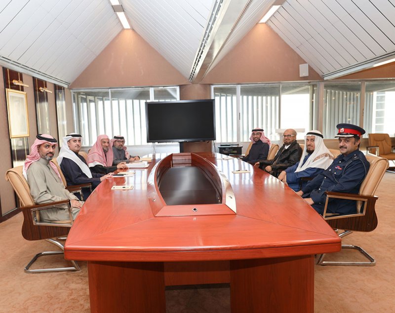 خفض كلفة التأمين على الحجاج والمعتمرين والسماح بالاندماج المؤقت للحملات