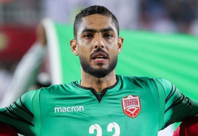 الدوسري محاط بعرضين من الحالة والبديع
