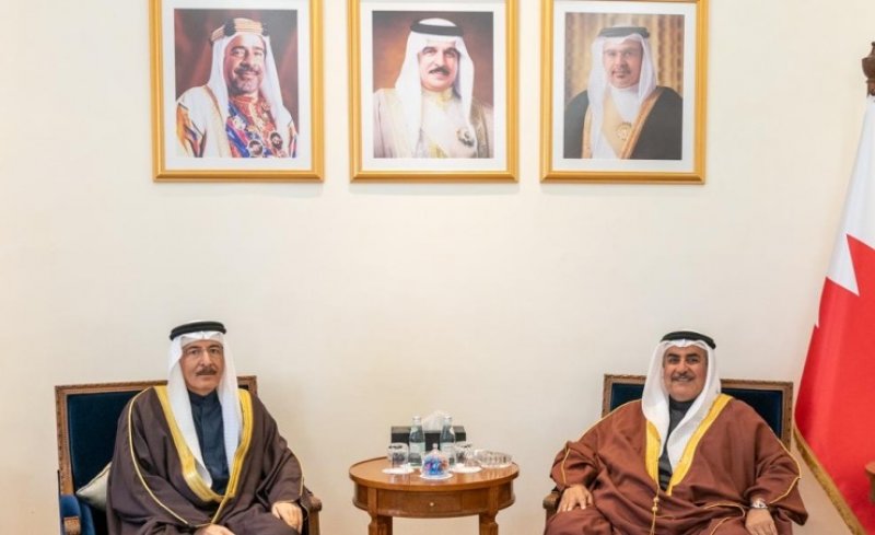 مستشار جلالة الملك للشؤون الدبلوماسية يستقبل سفير مملكة البحرين لدى الجمهورية التركية