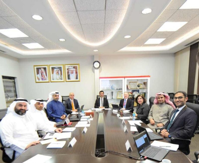 المبارك يترأس الاجتماع الدوري لمجلس أمناء كلية البحرين التقنية
