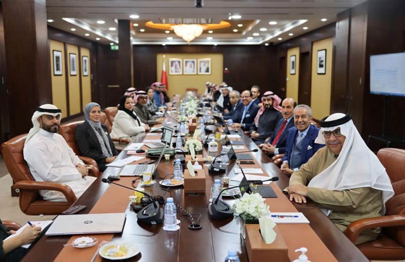 "مالية الشورى" تبحث مرسوم تعديل تأسيس بنك الخليج العربي مع "التجارة" و"المصرف المركزي" 