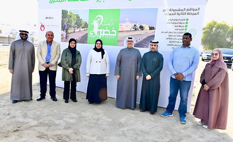 خدمات مطار البحرين تدعم تشجير شارع حاتم الطائي