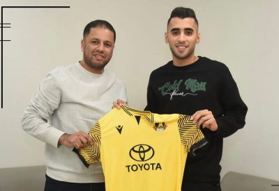 الأهلي يضم عباس العصفور