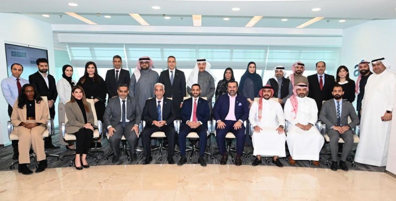 وزير العمل: نمو القطاع المالي في البحرين يوفر المزيد من فرص العمل النوعية