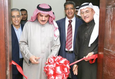 مناقشة تحسين المستوى المعيشي وتطوير منظومة التعليم