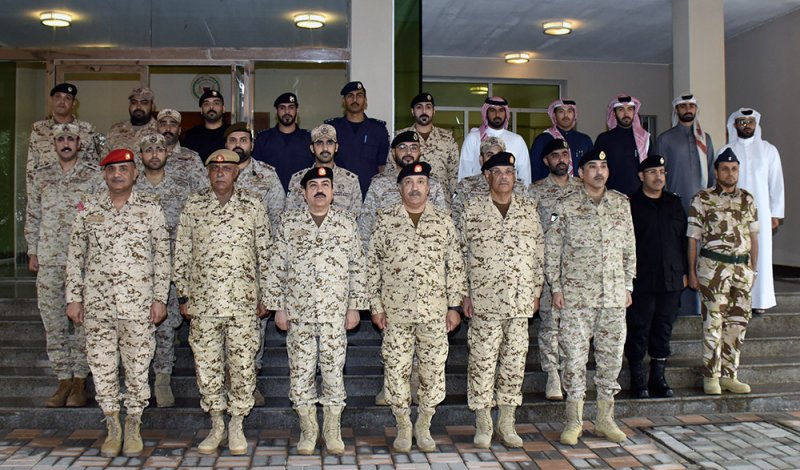 افتتاح الدورة التأسيسية القضائية الحادية عشر للضباط في أعمال النيابة العسكرية