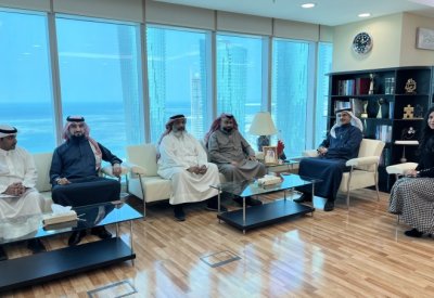 وزير التنمية الاجتماعية يستقبل رئيس وأعضاء مجلس إدارة جمعية المحرق الخيرية