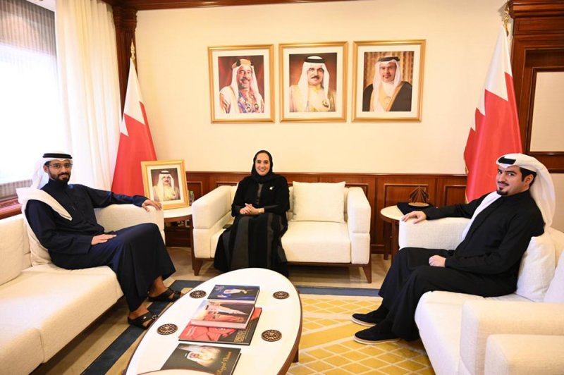 وزيرة "الإسكان" تستعرض خطط وبرامج توفير خدمات السكن الاجتماعي