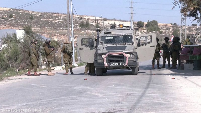 إسرائيل تشن حملة اعتقالات واسعة في القدس والضفة