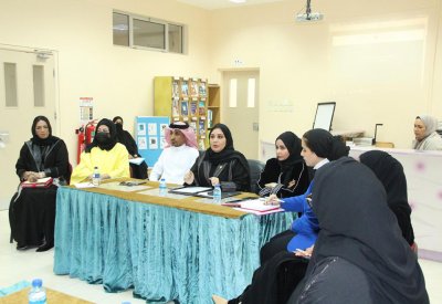 تعزيز التواصل بين الوزارة والمدارس لتوفير فضاءات إبداعية للمتعلمين