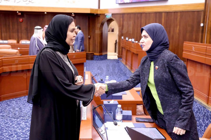 إمضاء اقتراح شوري سيلغي لجنة حقوق الإنسان والشباب