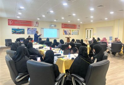 تدريب 467 من مديري المدارس والمعلمين على اختبارات IELTS وTOEFL