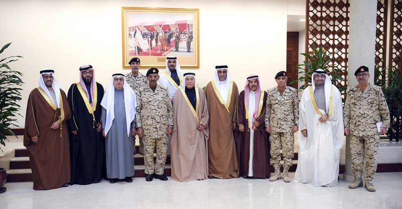 الصحافيون بالصف الأول مع القوات المسلحة في الذود عن الوطن