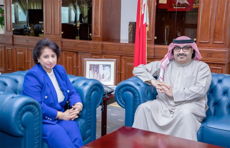 وزير التربية والتعليم يستقبل النائب إيمان شويطر