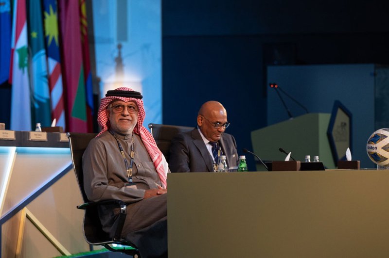 سلمان بن ابراهيم: آسيا أصبحت بوصلة العالم الكروي