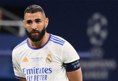 بنزيمة "غاضب بشدة".. وإدارة ريال مدريد تستجيب لطلبه