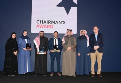 رئيس مجلس إدارة شركة Beyon يعلن عن الفائزين بجائزة "Chairman’s Award”